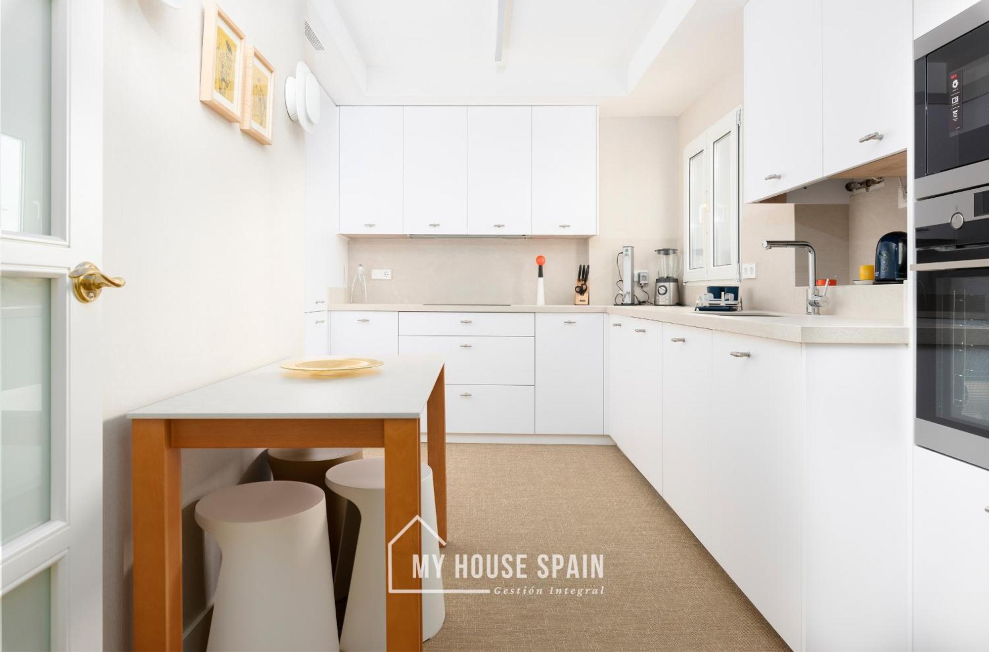 Myhousespain - Centrico Piso Junto A La Playa Gijon Exterior photo