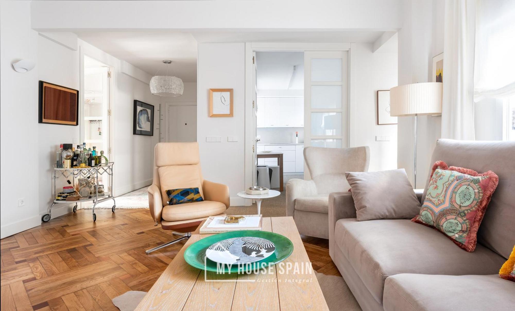 Myhousespain - Centrico Piso Junto A La Playa Gijon Exterior photo