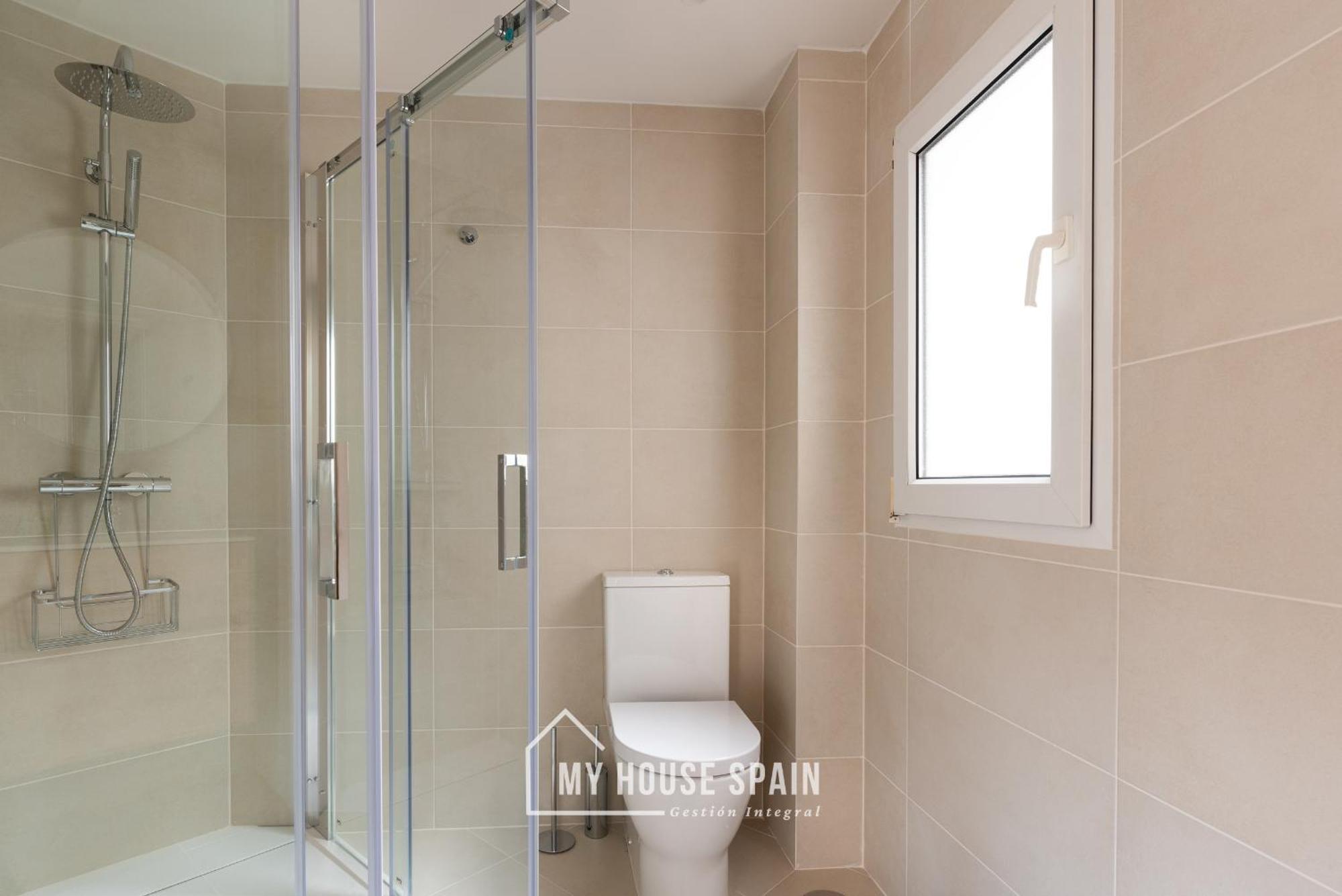 Myhousespain - Centrico Piso Junto A La Playa Gijon Exterior photo